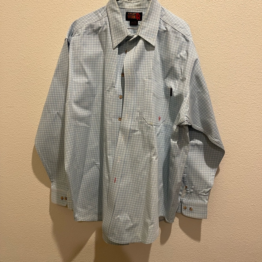 Men’s 2x Ariat FR starched shirt